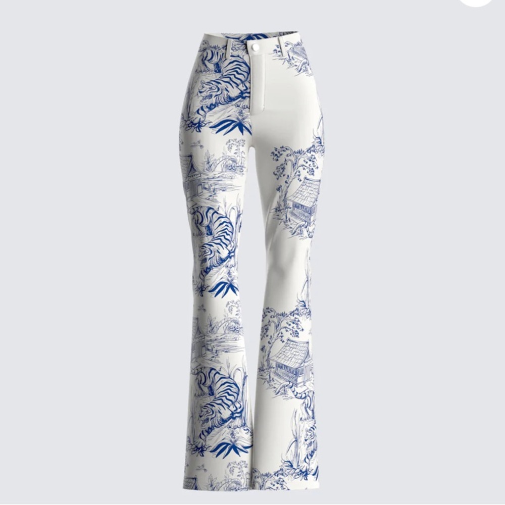 FINESSE Tiger Pattern Bootcut
